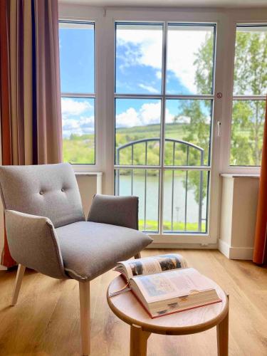 Book the Deluxe Double Room with River View Deluxe Double Room with River View