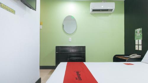 RedDoorz at Ranchotel Bayanan Alabang, Manila (fotografie 7)