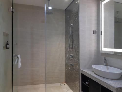 KLCC Star Suites by BBA - image 5