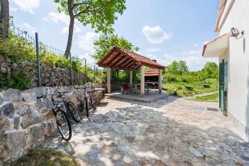Charming village house - Milina in Grab
