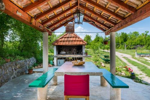 Charming village house - Milina in Grab