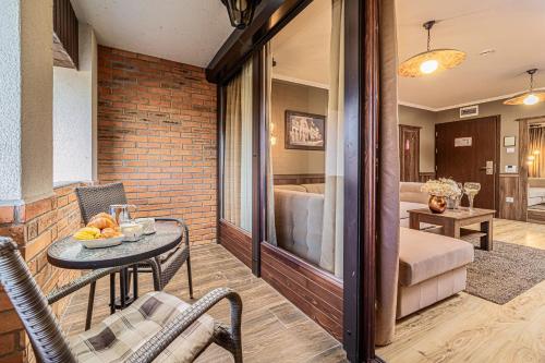 Erkély/terasz, Komlo Hotel Gyula in Gyula