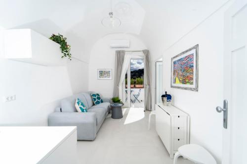 A 10 Passi - Apartment - Capri