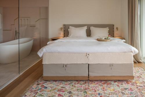 Coco-mat Athens BC - image 3