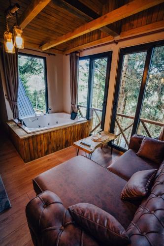 Montana Suite Bungalows