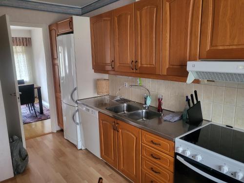 2 floor apartment with 3 bedrooms, 6 beds