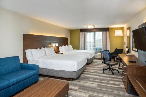 Holiday Inn Express & Suites Medicine Hat, an IHG Hotel