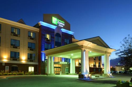 Holiday Inn Express & Suites Medicine Hat, an IHG Hotel