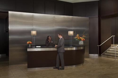 InterContinental Toronto Centre, an IHG hotel - Hotel - Toronto
