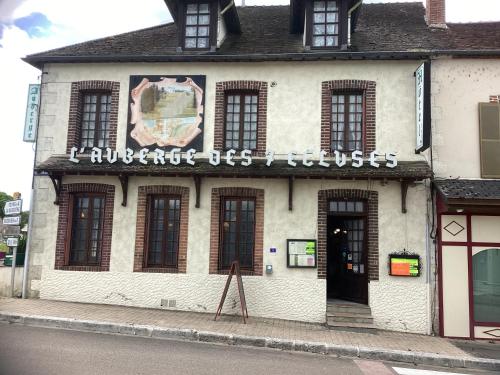 Auberge des 7 Ecluses - Accommodation - Rogny