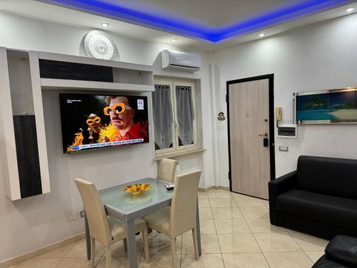  Torvaianica casa vacanze .stupenda villetta in un residence a 50 mt dal mare in Torvaianica