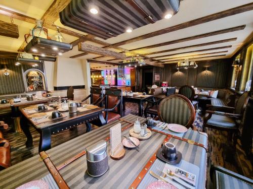 餐飲選擇, 羅斯樂酒店 (Hotel Rossle) in 多伯爾