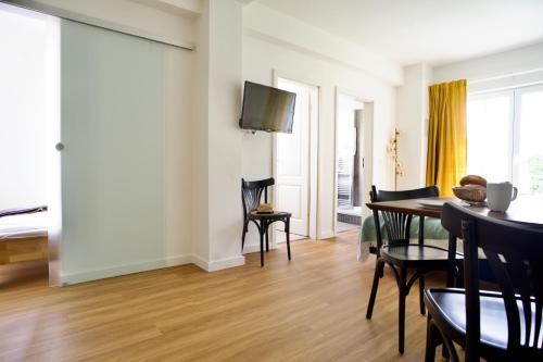 Apartments Les Jardins 1