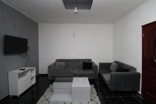 Studio meublé à Douala, Bonapriso - rue des impôts
