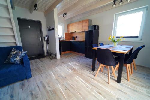 ห้องครัว, Dom wypoczynkowy Leśny Zakątek 2 nad jeziorem (Dom wypoczynkowy Lesny Zakatek 2 nad jeziorem) in โรบุญ