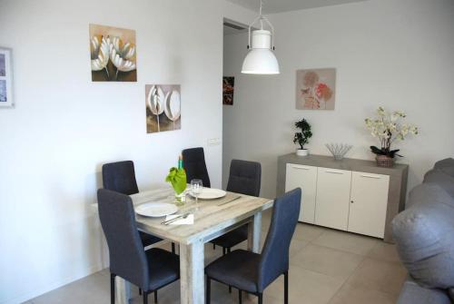 Sunny apartment near La Zenia, Orihuela Costa in La Florida
