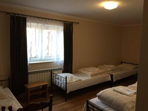 Basic Triple Room