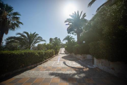 Pappas Hotel - image 10