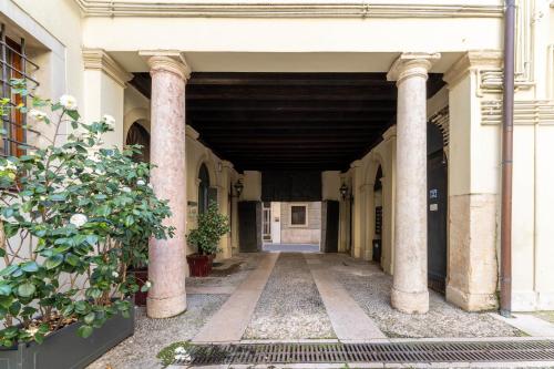 Palazzo Venier Room Type - Two-Bedroom Apartment
