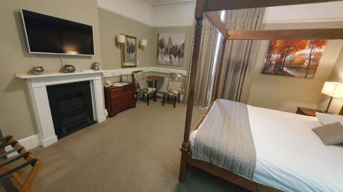 Alton House Hotel - image 5