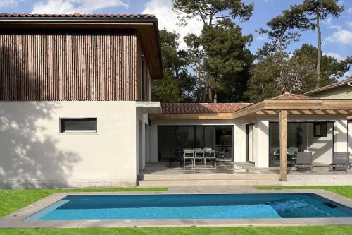 Villa Ophila - climatisée 8 personnes avec piscine chauffée - Location saisonnière - Seignosse