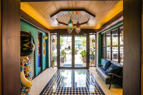 Exterior view, OYO 995 Blue Cafe Apartment near Payap University