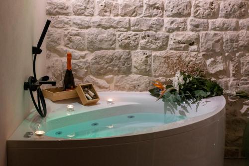 Suite 20, Conversano
