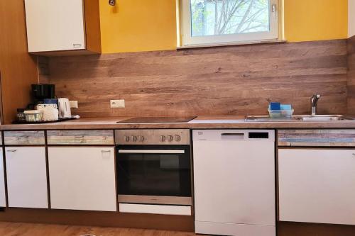 Colourful 2.5 Bedroom With Large Balcony & Garden. in Neidling