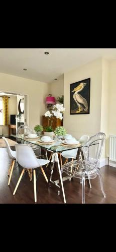 Spacious*close to city*Parking*Dogs allowed, Bath (photo 9)