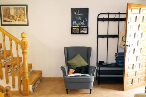Villa Magerit, entire home 5 minutes easy walk to sandy beach, La Mata (foto 10)