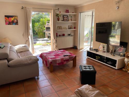 magnifique maison 6 personne piscine in Maure