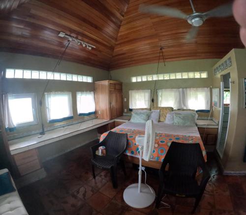 'Crows Nest' Studio Apt. in Corn Island