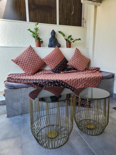 Bachelor Penthouse with Roof Garden access, 15 m walk to Acropolis, Athens (photo 4)