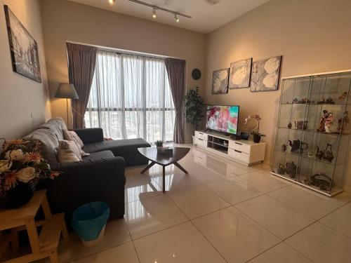 Harmony Haven Retreat Suite@Icon City/rooftop pool - image 13