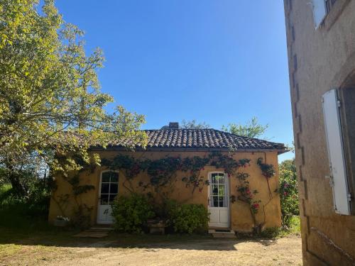 Charmante petite maison avec piscine