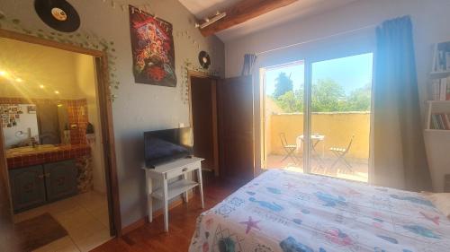 Chambre individuelle dans une villa - Pension de famille - Marseille