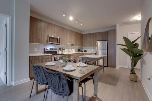 Discover this Tranquil Apartment at Alexandria in Alexandria, USA