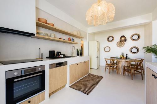 Facilities, Vammos Luxury Residences in Paros Island