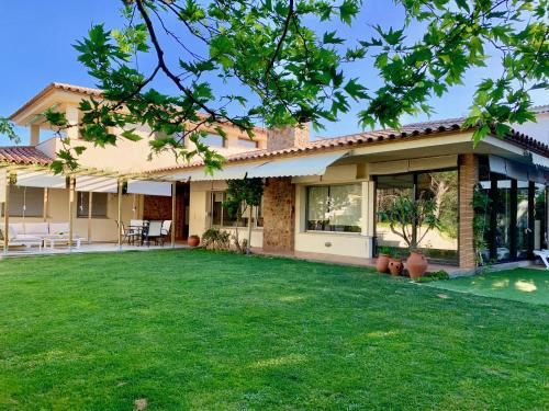 Villa Montgo – La Escala, PA