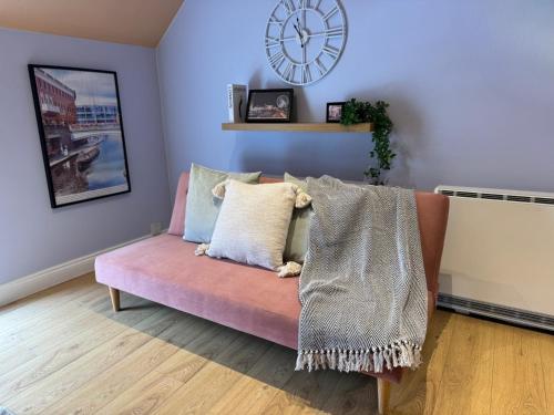 Chic Central Birmingham Jewellery Quarter Apartment With Free Wifi, Parking and Keyless Access, 4 beds, Birmingham (fotografie 9)