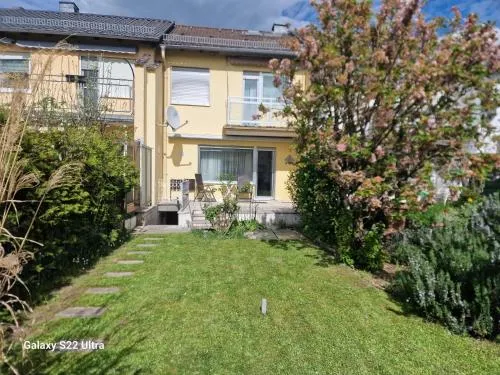 Sarahs Ferienhaus in Raunheim, Deutschland