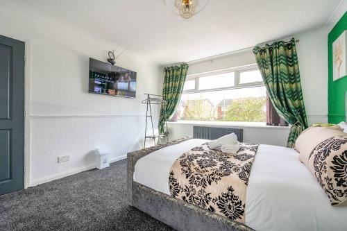 *328OL* For your relaxed & Cosy stay + Parking, Лидс (фото 4)