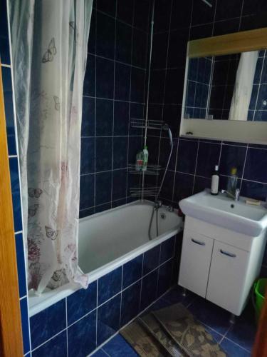 douche, Kwatery -pokoje pracownicze, tanie noclegi in Bialogard