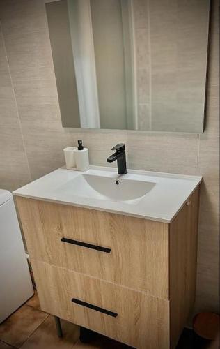 Vannas istaba, Très bel appartement avec jardin et Jacuzzi (Tres bel appartement avec jardin et Jacuzzi) in Scey-sur-Saone-et-Saint-Albin