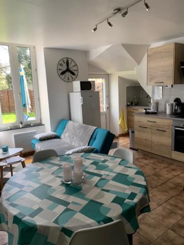 Iekārtas, Très bel appartement avec jardin et Jacuzzi (Tres bel appartement avec jardin et Jacuzzi) in Scey-sur-Saone-et-Saint-Albin