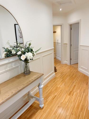 Yarm Luxury Apartments - Bank House - private gated carpark in Eaglescliffe