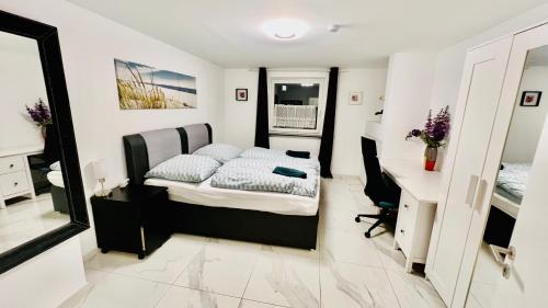 Emily’s Apartment Emily’s Apartment