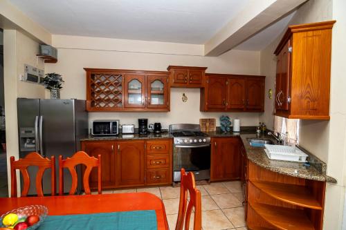Fasilitas, Bocean Villa- Luxury Hilltop Retreat in Belvedere