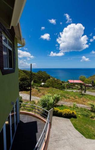 Tampilan eksterior, Bocean Villa- Luxury Hilltop Retreat in Belvedere