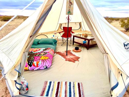 A környék, Beysicair Tents & Campground in California City (CA)